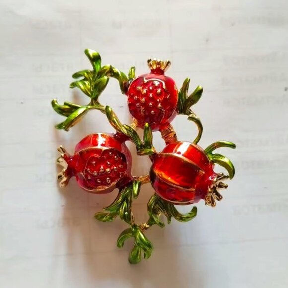 Betsey Johnson Longevity Red Pomegranate Brooch - Picture 1 of 7
